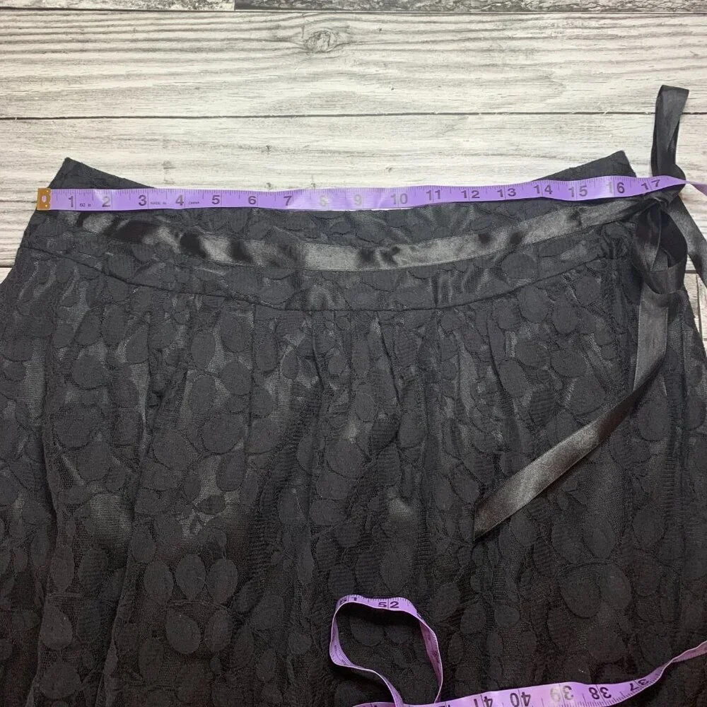 Peter Nygard Sheer Black Lace A-Line Lined Skirt - Picture 9 of 11